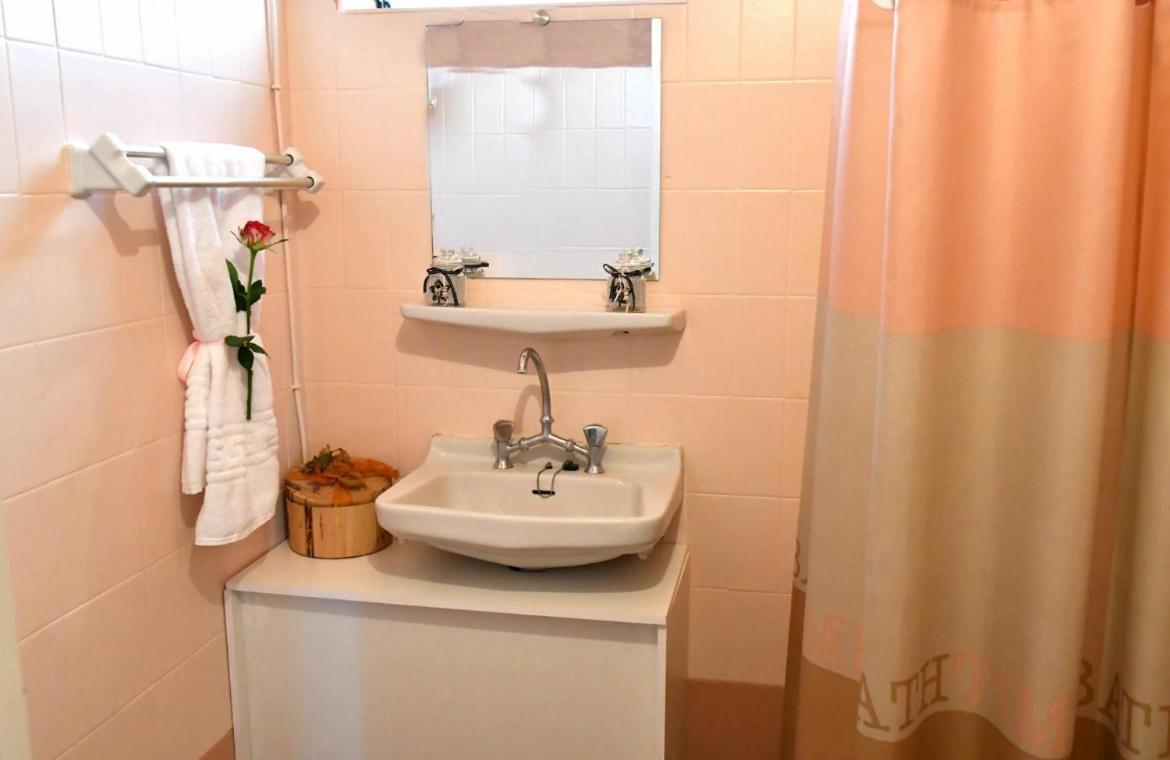 טולון Konstantinos Apartments מראה חיצוני תמונה